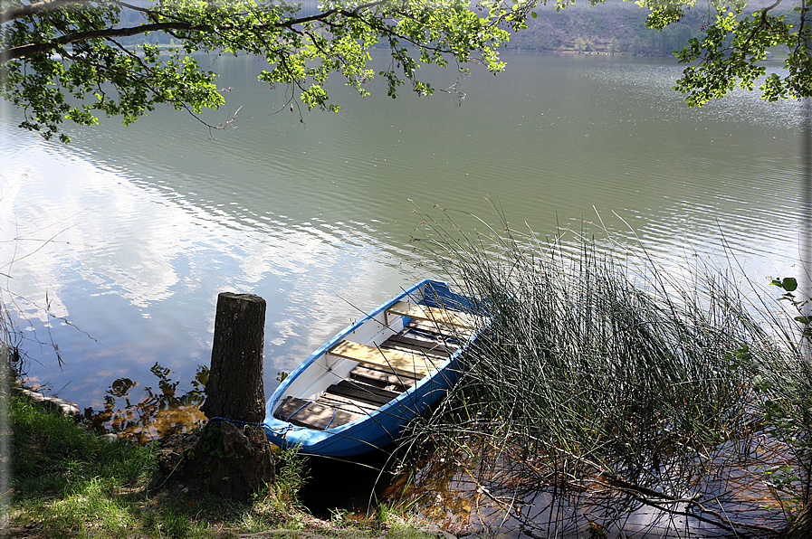 foto Lago della Serraia